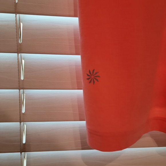 Athleta Tank Top Plus Size 1X Orange Sleeveless Lightweight Breezy Tee NWOT NEW - Picture 3 of 5